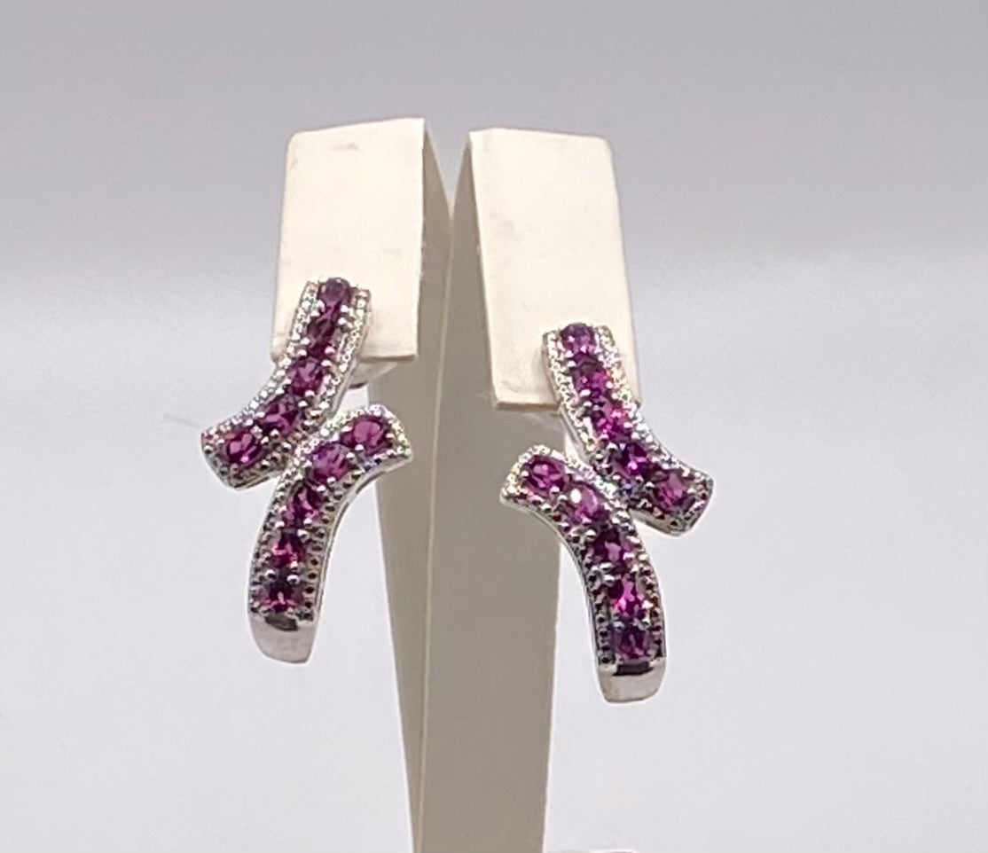 Orissa Rhodolite Garnet J-Hoop Earrings 925 Sterling Silver