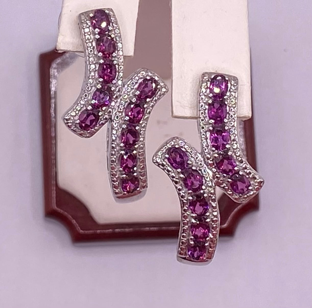 Orissa Rhodolite Garnet J-Hoop Earrings 925 Sterling Silver