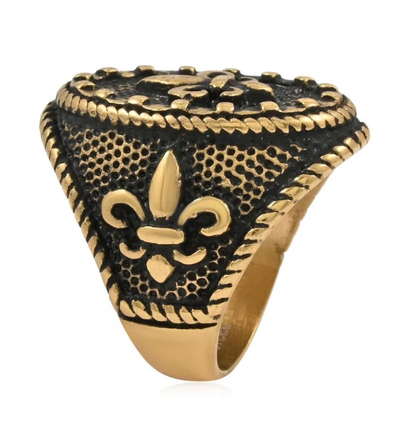 Fleur-de-lis Yellow Gold Ion Plated Oxidized Stainless Steel Ring