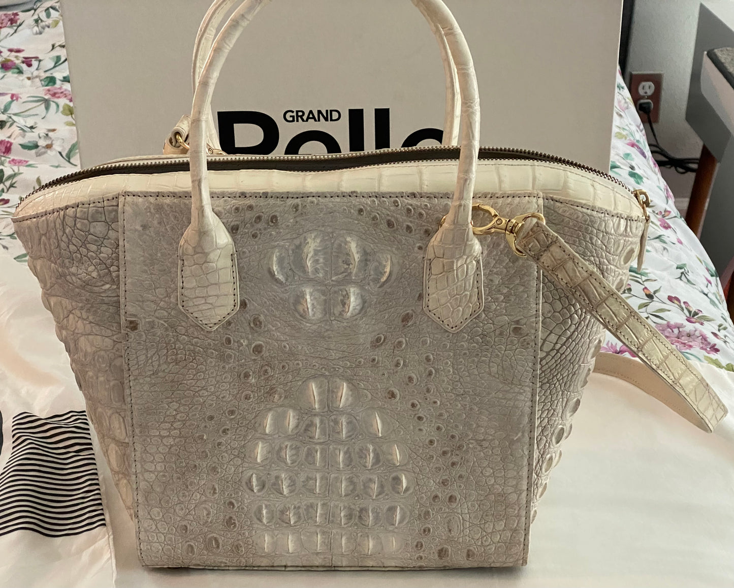 Grand Pelle Collection Natural Color Genuine Crocodile Handbag