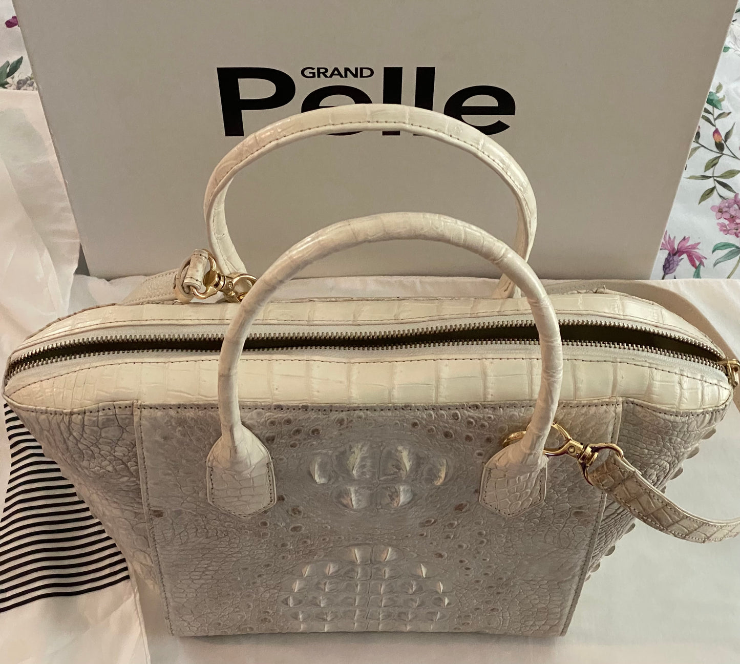 Grand Pelle Collection Natural Color Genuine Crocodile Handbag