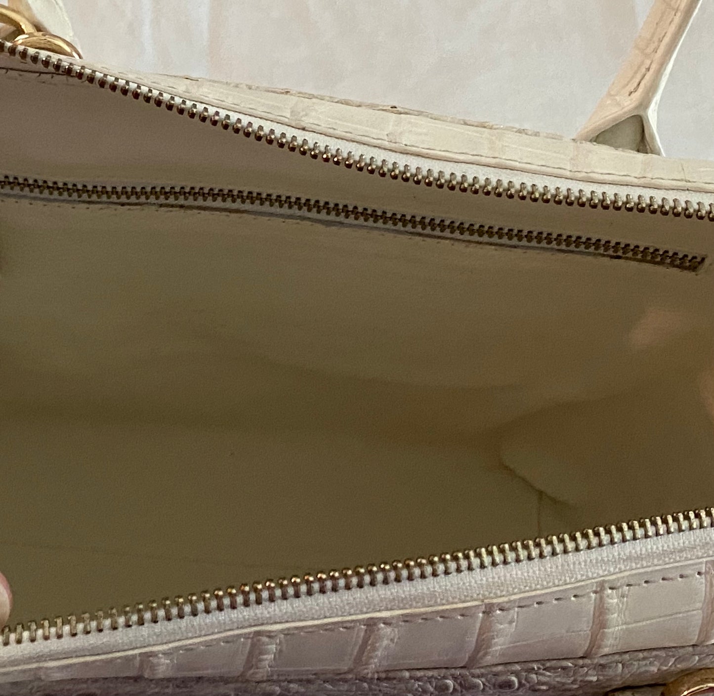 Grand Pelle Collection Natural Color Genuine Crocodile Handbag