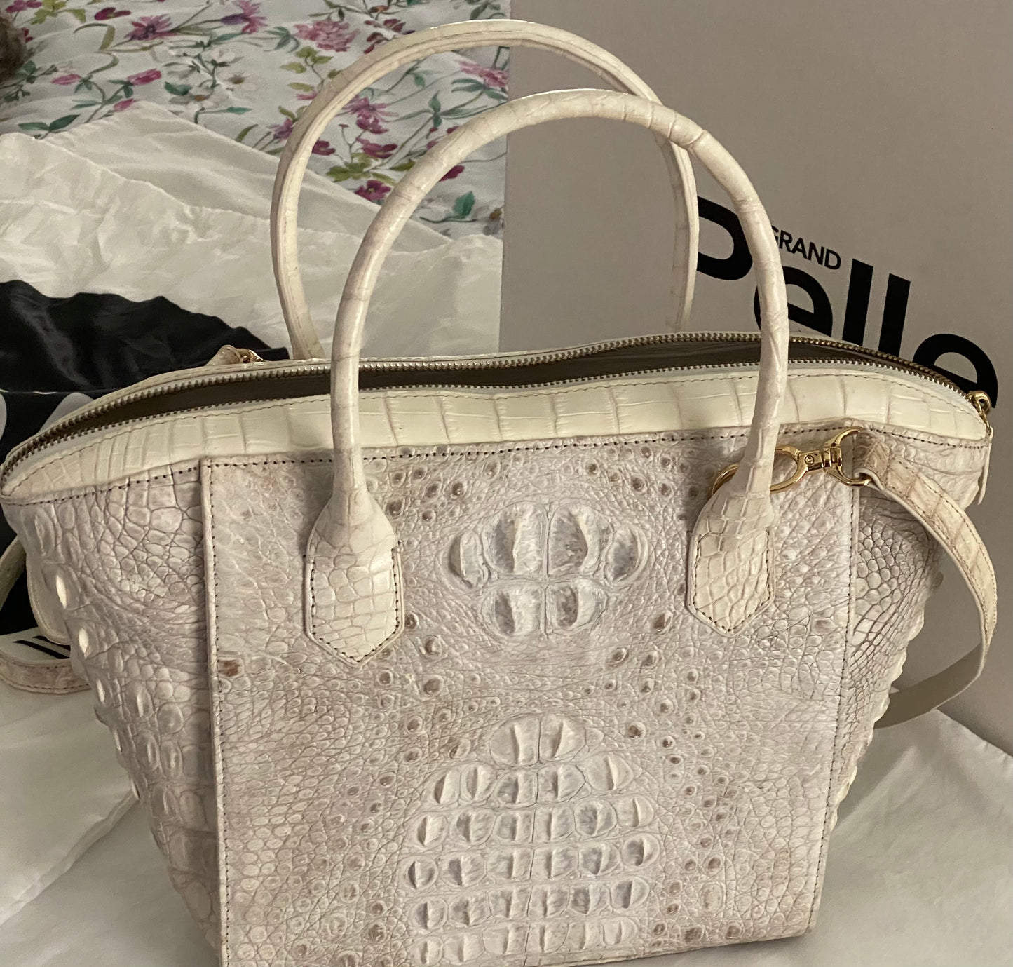 Grand Pelle Collection Natural Color Genuine Crocodile Handbag
